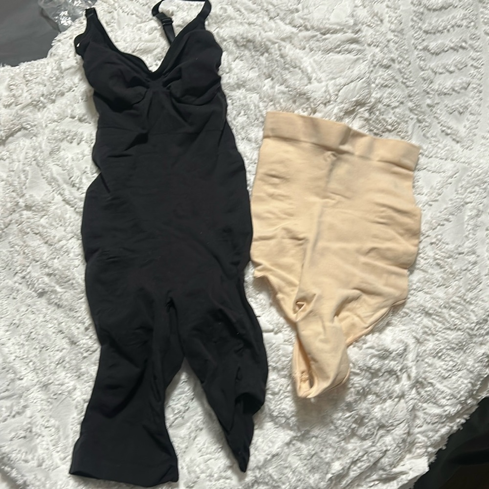 SKIMS  Sculpting Bodysuit and Sculpting Thong Brief